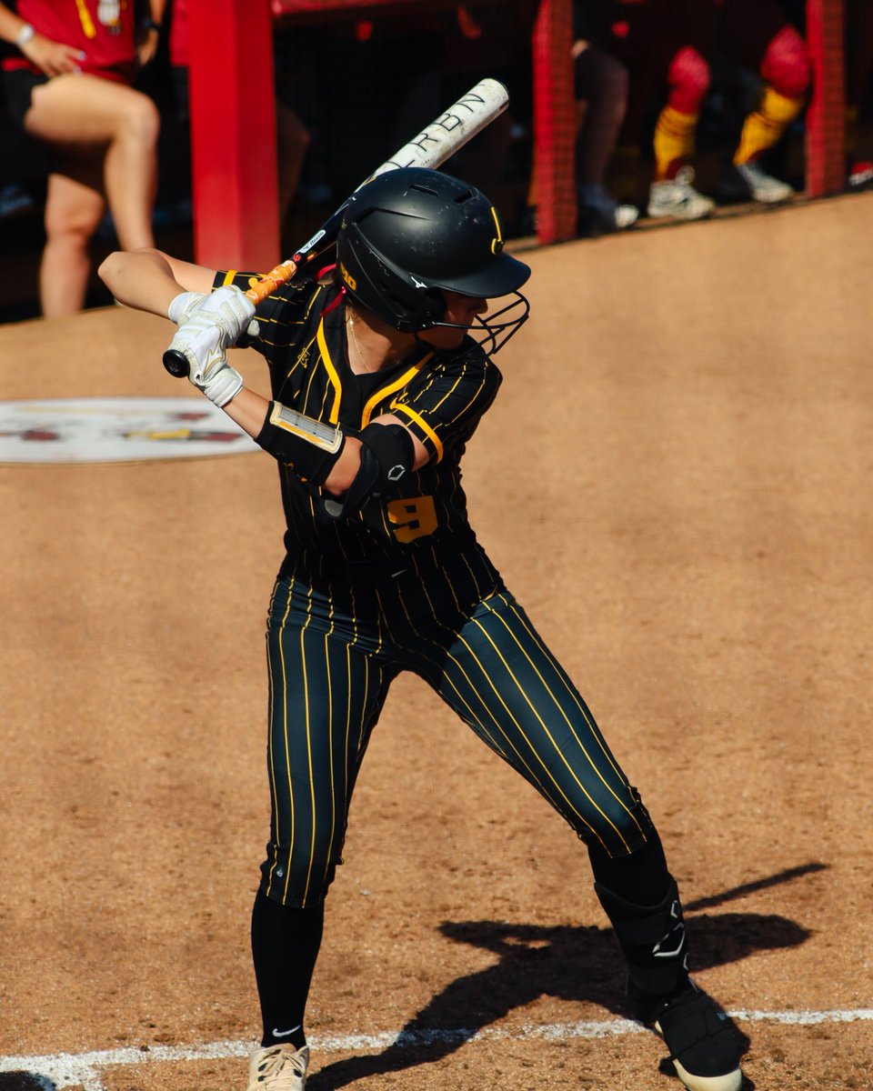 iowasoftball's tweet photo. Solo Homer for Sipe 👏

T3 | Iowa 4, Iowa State 0 https://t.co/Q0iSRgeP7F
