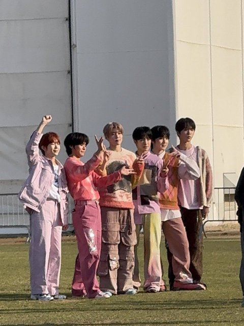 pannchoa's tweet photo. Knets defend NCT WISH from short allegations
https://t.co/TmnMGQT1D5 https://t.co/yLWNWIspce