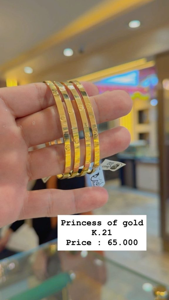 AMIRA GOLD LUXURIOUS tweet media