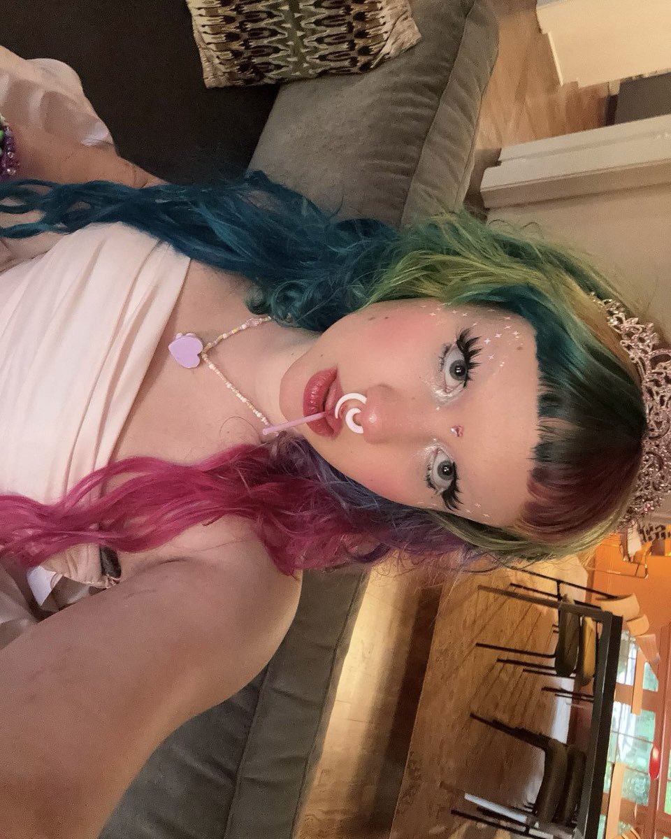 daisy_chainsaw's tweet photo. hihiii, i’m new to #nsfwtwt ^ω^

♡ 18 ⋆ she/her ⋆ bi
♡ sub ⋆ masochist ⋆ whatever you want ꩜-꩜
♡ dms open 

MDNI obvi
i would looove moots!!! <3 https://t.co/ArsJKzM0Ep