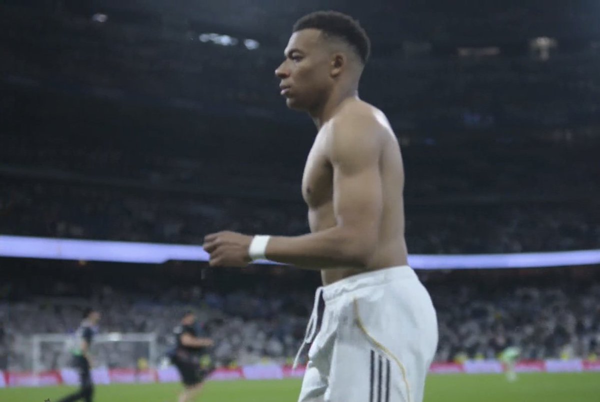 The Touchline | 𝐓 tweet media