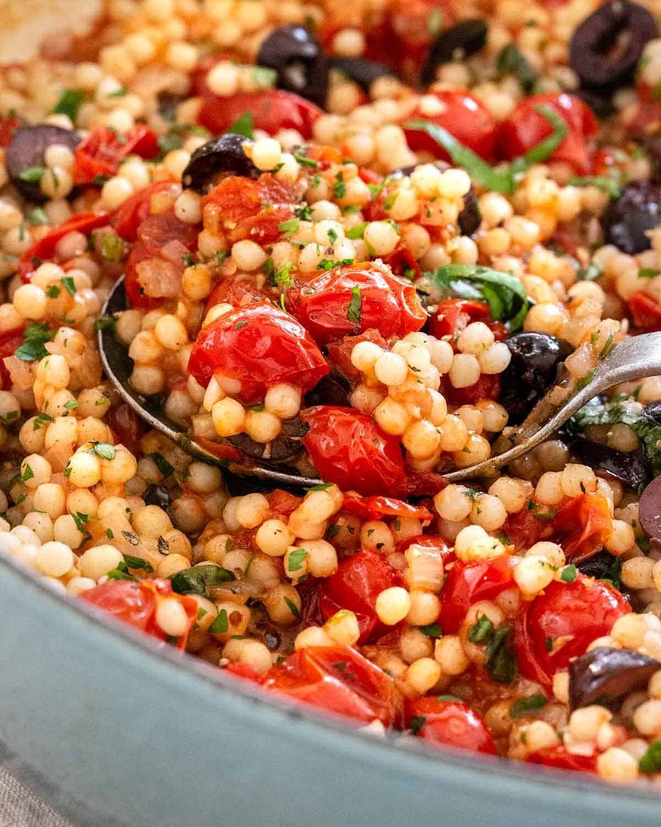 Jessica_Gavin's tweet image. Looking for a twist on traditional #couscous? Our Israeli couscous is sure to impress with its rich blend of fresh #tomato sauce and briny #olives. #recipe: jessicagavin.com/israeli-cousco…

#IsraeliCouscous #CouscousLover #IsraeliFood #SpringFlavors #SpringInspiration