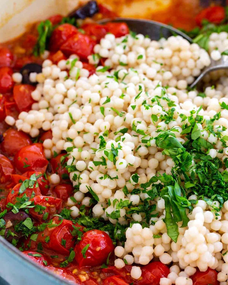 Jessica_Gavin's tweet image. Looking for a twist on traditional #couscous? Our Israeli couscous is sure to impress with its rich blend of fresh #tomato sauce and briny #olives. #recipe: jessicagavin.com/israeli-cousco…

#IsraeliCouscous #CouscousLover #IsraeliFood #SpringFlavors #SpringInspiration