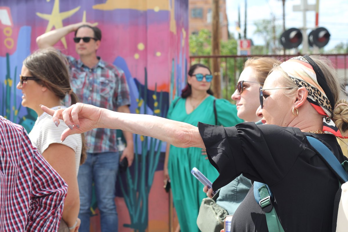 VLeadership's tweet photo. Nogales is more than a border, it’s connection in action. 🤝 

From trade and manufacturing to art and community leadership, Explore Class 5 saw how Arizona &amp; Sonora are deeply intertwined &amp; the role border communities play in our shared future. 🏜️

👉 https://t.co/EC87WZ7A2I https://t.co/bdhR069JUF