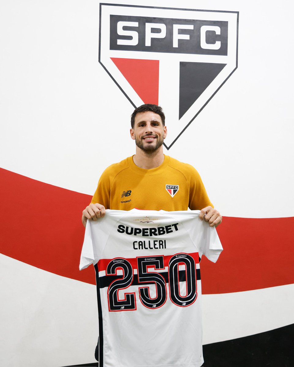 Calleri completará 250 partidas pelo São Paulo esta noite!

Os números do nosso camisa 9️⃣ até aqui: 
⚽️ 90 gols
👟 29 assistências
🏆 Copa do Brasil (2023)
🏆 Supercopa Rei (2024)

#TocaNoCalleri 🇦🇷 
#VamosSãoPaulo 🇾🇪

📸 Rubens Chiri / São Paulo FC