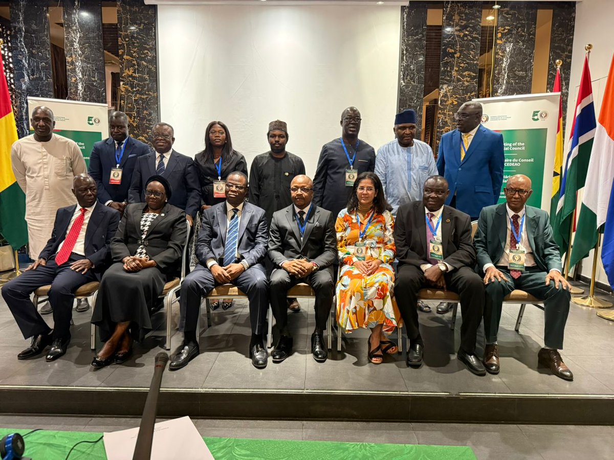 JudiciaryofSL's tweet image. #The first meeting of the ECOWAS Judicial Council to be hosted in Sierra Leone has commenced under the chairmanship of Honourable Chief Justice Komba Kamanda where he received commendations from colleague Chief Justices, eminent judges, and Commissioners of the ECOWAS Commission.