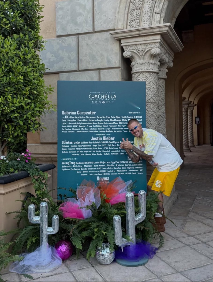 he’s so proud 😭🤏