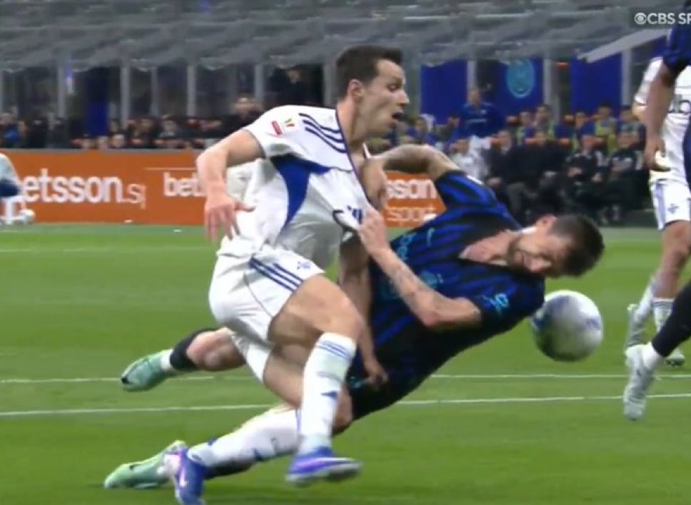 il Fabregassiano tweet media