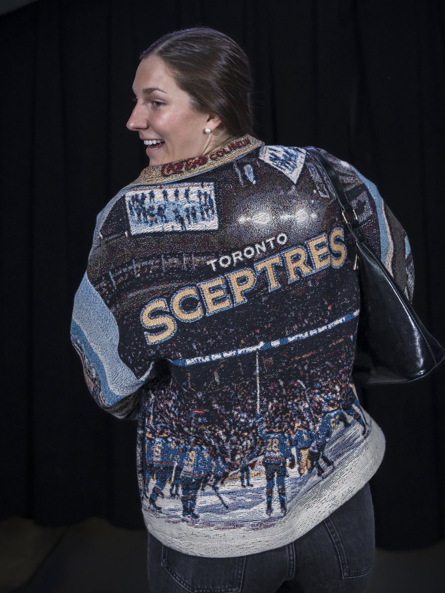 PWHL_Toronto's tweet photo. can we have a moment for Kirky’s jacket? 🔥 https://t.co/RDyIEccjgB