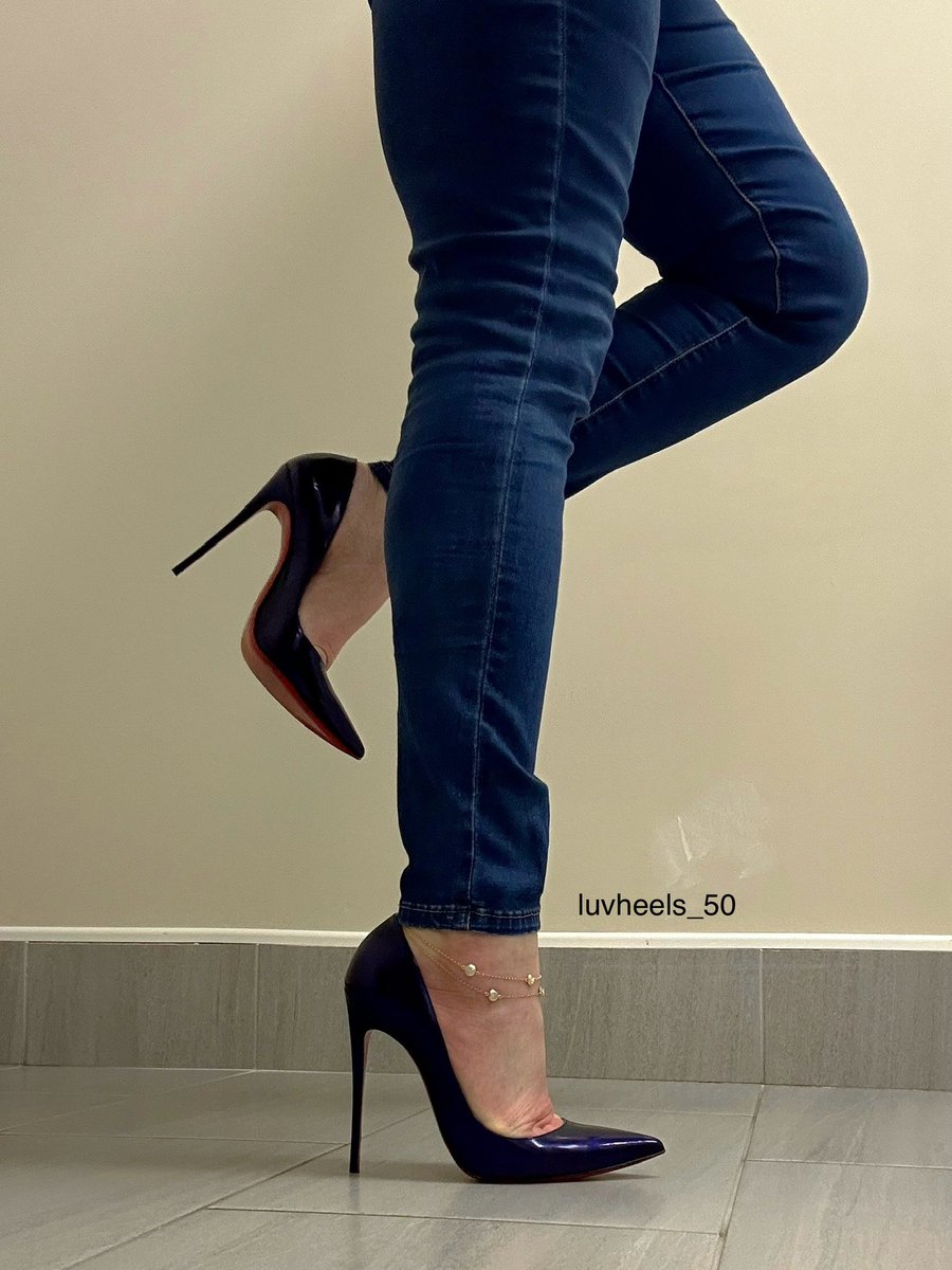 luv_heels tweet media