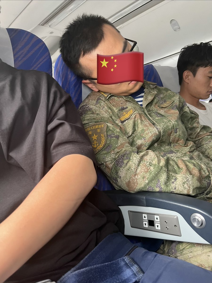 芙宁娜娜💙Furinana (王者归来版） tweet media