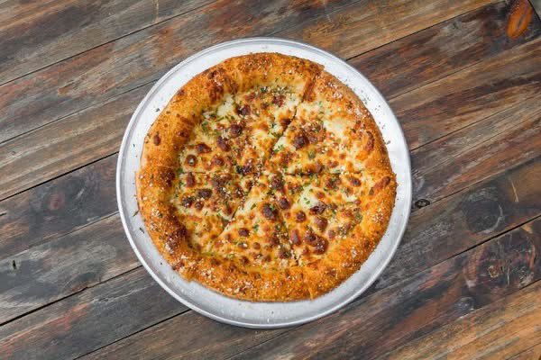 winkinglizard's tweet photo. Tonight is Wing & Pizza Night ππ
π BONELESS WINGS - $0.85 each
π SMALL CHEESE PIZZA - $7
(traditional or white bread)
Available for dine-in only!
#wingnight #wings #chickenwings #pizza #pizzatime #winkinglizard #lizardnation #dinnerisserved https://t.co/ytaqNoD3LY