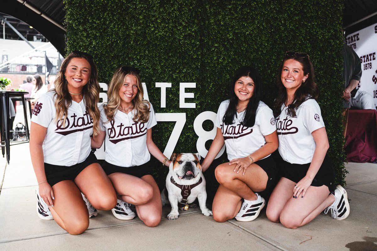 State_1878's tweet photo. State 1878 Members — this one’s for you.

An exclusive tailgate experience is waiting for Super Bulldog Weekend!

📍 Diamond Dawg Alley
📅 Friday (3:30–6 PM) | Saturday (4–6:30 PM)

Full Event Info &amp; To RSVP ⤵️
https://t.co/kTgEEuqohi https://t.co/10d8iFw0g5