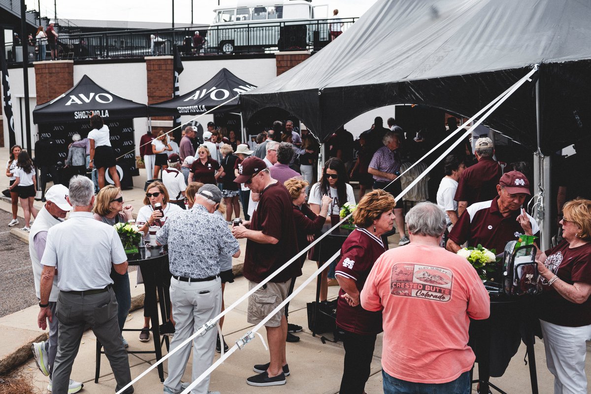 State_1878's tweet photo. State 1878 Members — this one’s for you.

An exclusive tailgate experience is waiting for Super Bulldog Weekend!

📍 Diamond Dawg Alley
📅 Friday (3:30–6 PM) | Saturday (4–6:30 PM)

Full Event Info &amp; To RSVP ⤵️
https://t.co/kTgEEuqohi https://t.co/10d8iFw0g5
