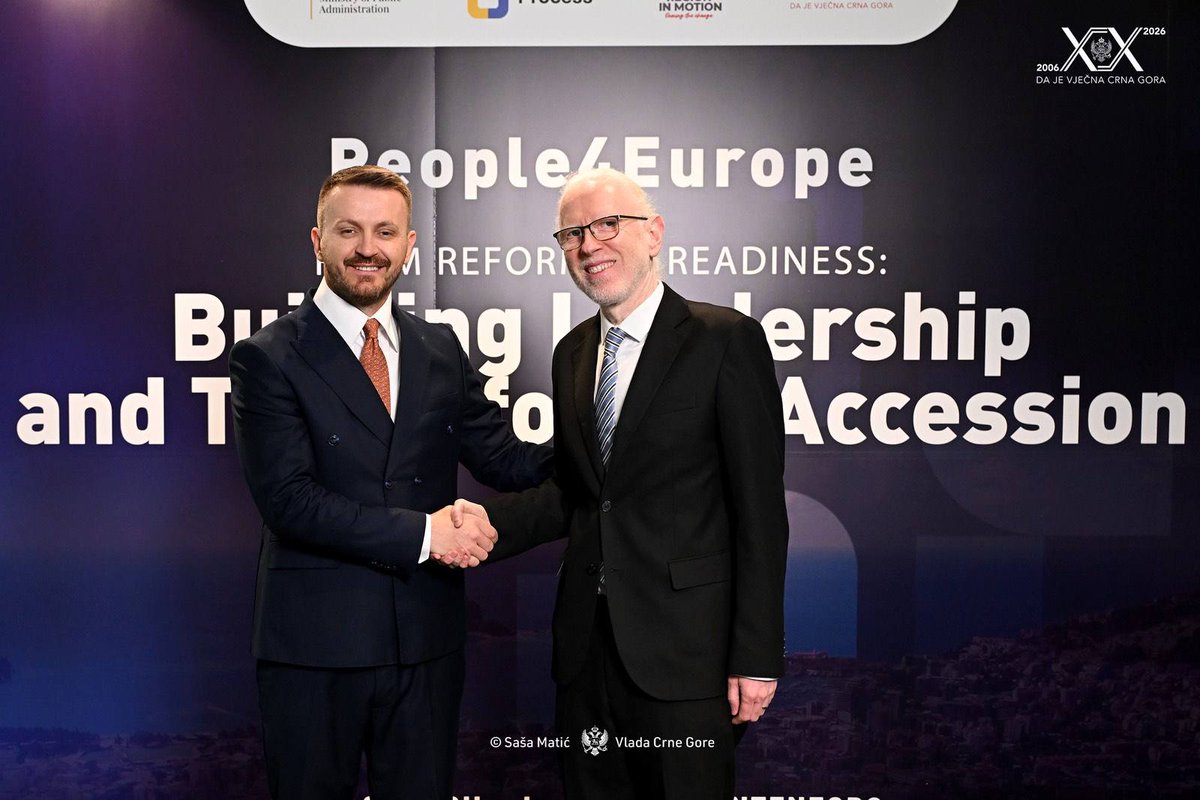 lulezon's tweet photo. At the Berlin Process ministerial on Public Administration in Budva. Discussed reforms for EU integration, public administration progress, digitalization, and eKosova (320+ e-services; eKosova 2.0 underway). People and leadership, key to an efficient EU-aligned administration. https://t.co/Jlu8JTShVg