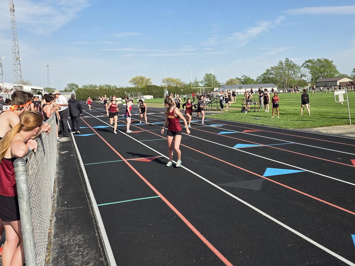 TheRealMrMader's tweet photo. Tuesday night at Coldwater Cavalier Stadium 🏈
Great competition on a beautiful weather night at the home track meet featuring Coldwater, New Bremen, Versailles, and Perry.
#ColdwaterCavaliers https://t.co/17xhblydcq
