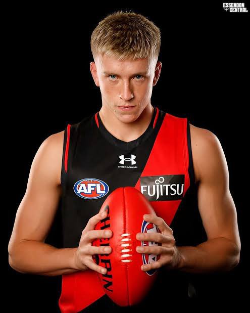 Absolutely Essendon tweet media