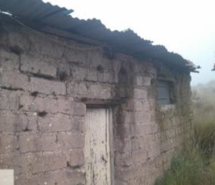 COENPeru's tweet image. 📢 #Arequipa | Gobierno local realiza la #EDAN ante las #LluviasIntensas registradas el 20/4, que ocasionaron daños en viviendas en el C. P. de Challa, distrito de #Cayarani, provincia de Condesuyos. No se reportan daños a la vida ni a la salud de las personas.