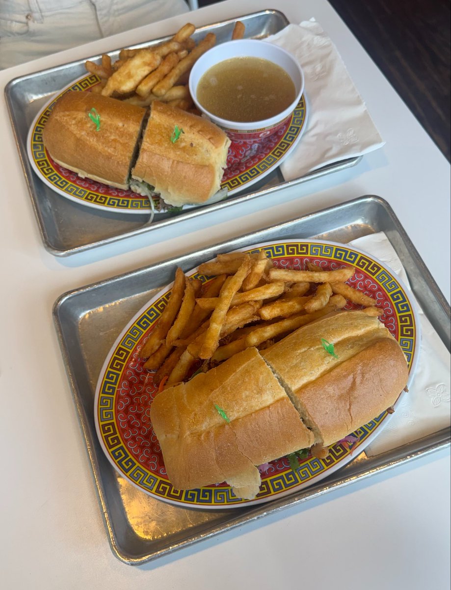 jamie lee coitus tweet media