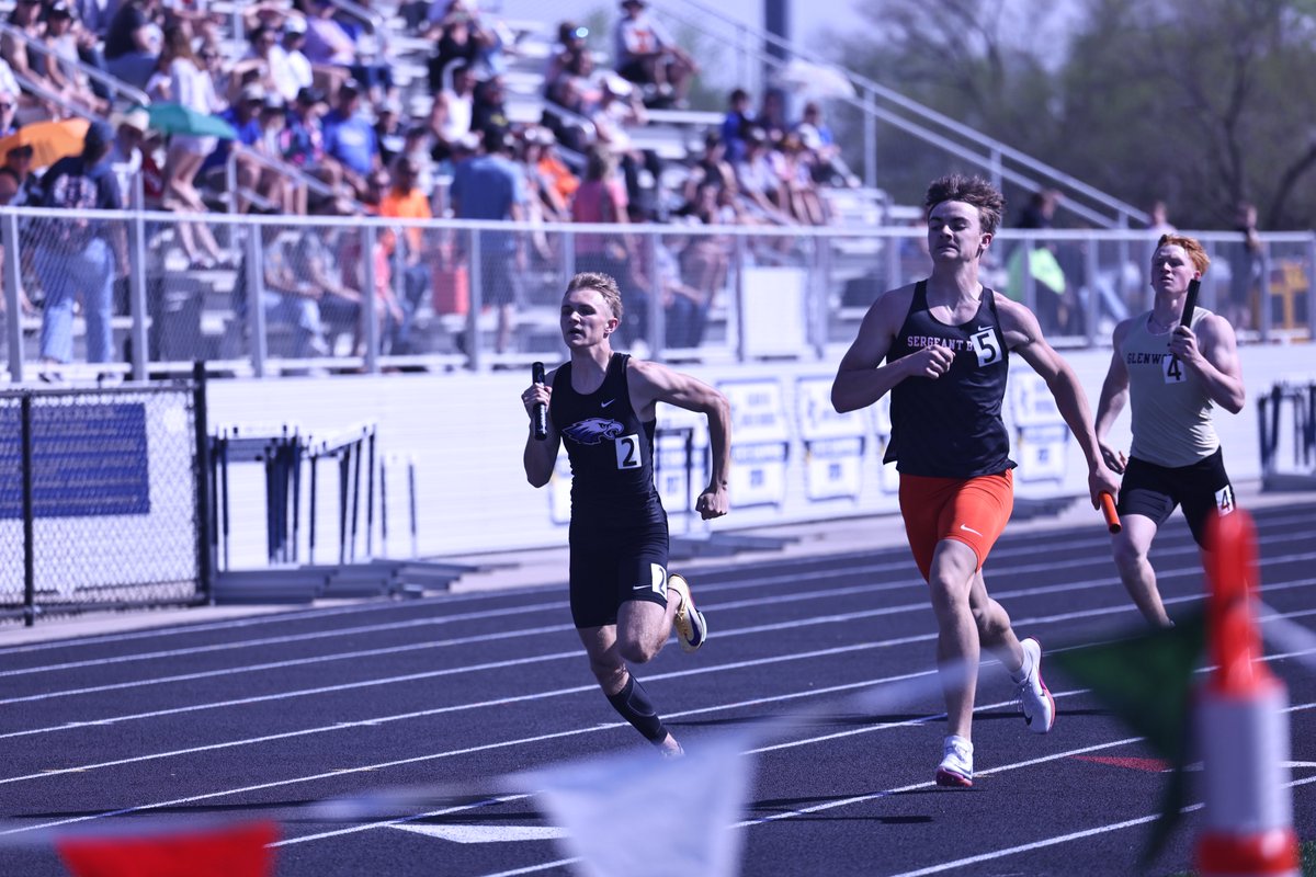 peterburtnett's tweet photo. Boys SMR: Tayden Hull runs down SB-Al’s anchor runner to win for Underwood in 1:34.83

August Stange, Charlie Myers, Jackson Hughes and Hull https://t.co/YGeCWl6UN7