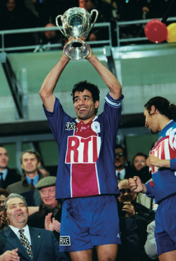 ParisTeam tweet media