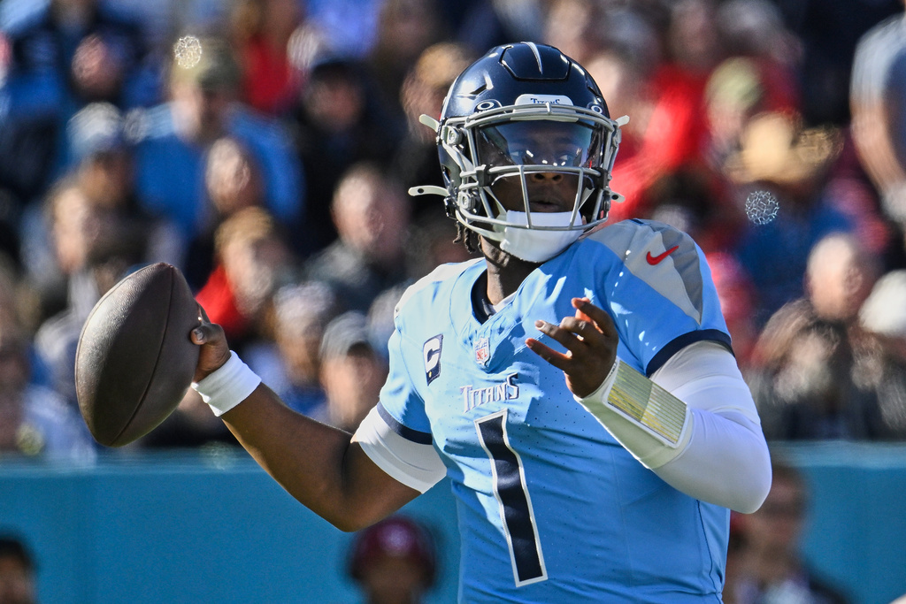 PFHOFAmbassador's tweet image. CAM WARD, @Titans QB
2025 @NFL Draft #1 Overall Pick
Rookie Stat Line
323 of 540, 3169 Yards, 15 TDs and 7 Interceptions
Passer Rating 80.2 (Per PFR) #TitanUp #Titans #Tennessee #NFL #NFLX #NFLDraft #NFLNews #NFLTwitter #NFLFootball #NFLPicks