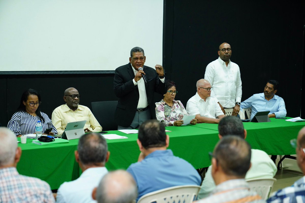 Hacia un mayor alcance territorial: La Fuerza del Pueblo trabaja en su estrategia en Santo Domingo y Monte Plata. 

#FPComunica #FuerzaDelPueblo #AsambleaFP
<a href="/AlexandrapenaRD/">AlexandraPeña</a> 
<a href="/JesusFelizSDN/">Jesús Féliz</a> <a href="/SerrataAquilino/">Aquilino Serrata (Son)</a>