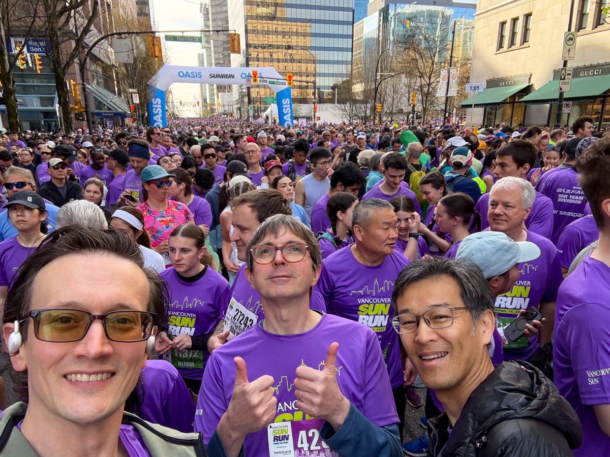 Wencomine's tweet image. Last weekend, #TeamWenco joined thousands of others for the @VancouverSunRun. It was a chance to be part of a community event that brings people together through activity and encouragement. Thank you to everyone who took part and made it a positive experience. #WellBeing