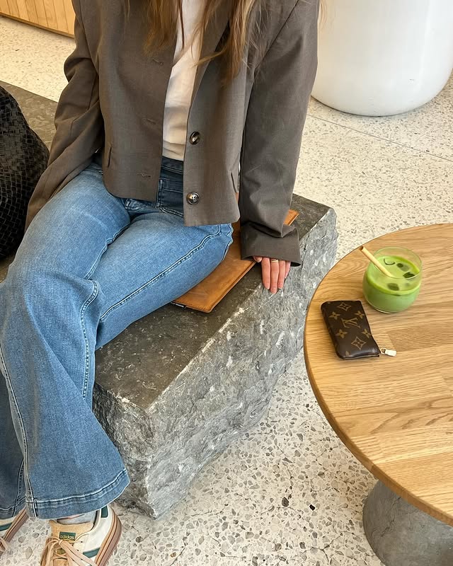 TiaCarpentier's tweet image. slow mornings, matcha, and a little peace 🍵#drinks #matchalover #teatime