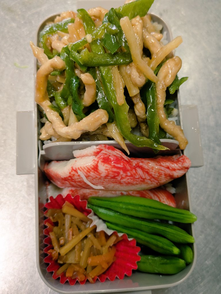 娘の弁当🍱☺️

#お弁当記録