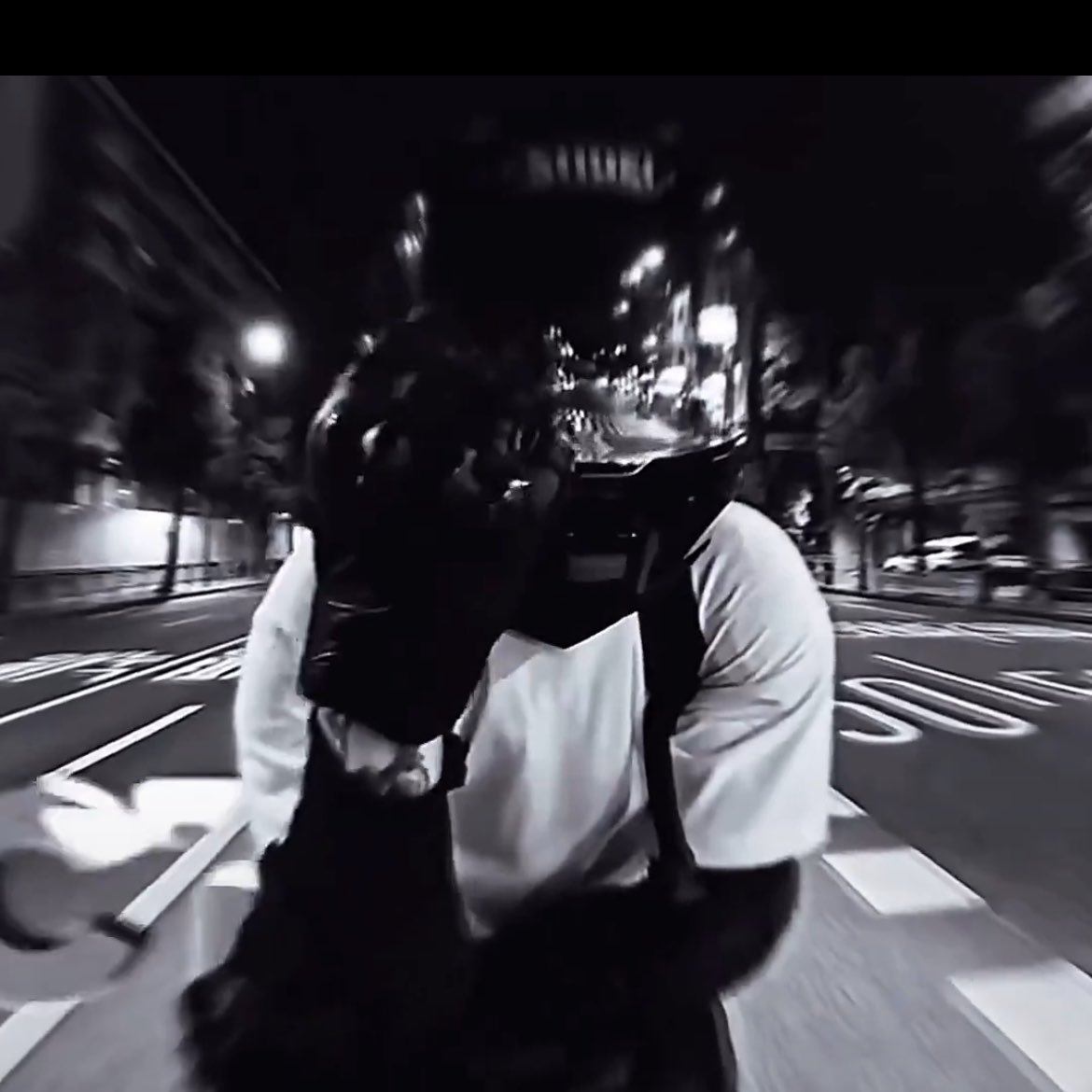 jen⁷ VOTE BTS ON AMAs tweet media