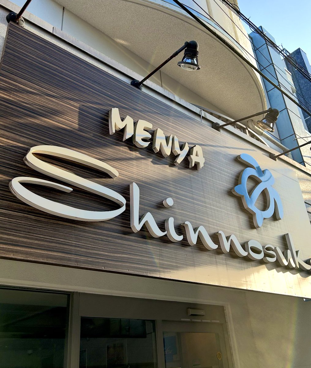 コタパパ tweet media