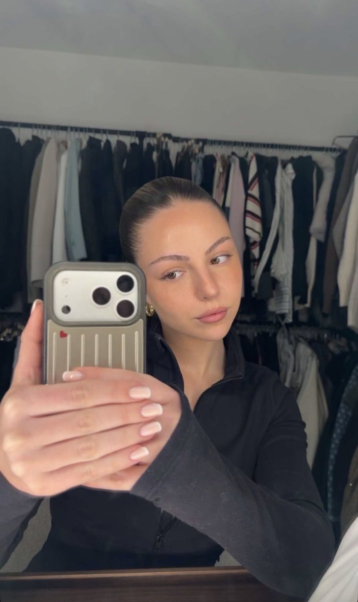 EvanRoseay tweet picture