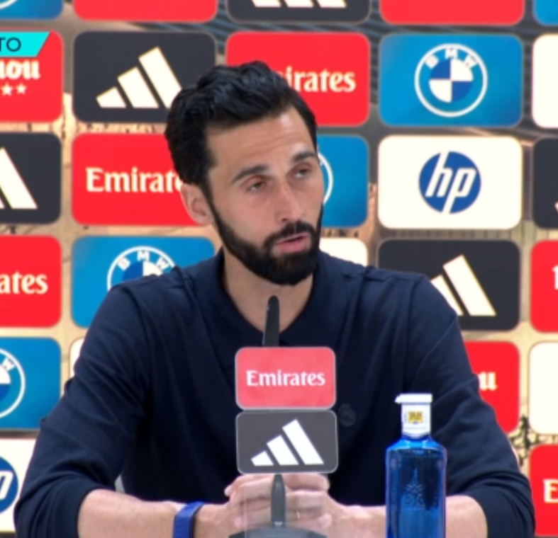 theMadridZone's tweet image. 🚨 Alvaro Arbeloa: "After the Bayern game, we spoke and we decided we have to win the remaining 7 games, that's our goal.

1 down, 6 to go."