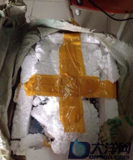 Gott11843's tweet image. Unboxed my latest parcel!  Fresh skincare finds u0026 a cute notebook—perfect for self-care days. Can’t wait to test these out! #Unboxing #Haul #SelfCareEssentials