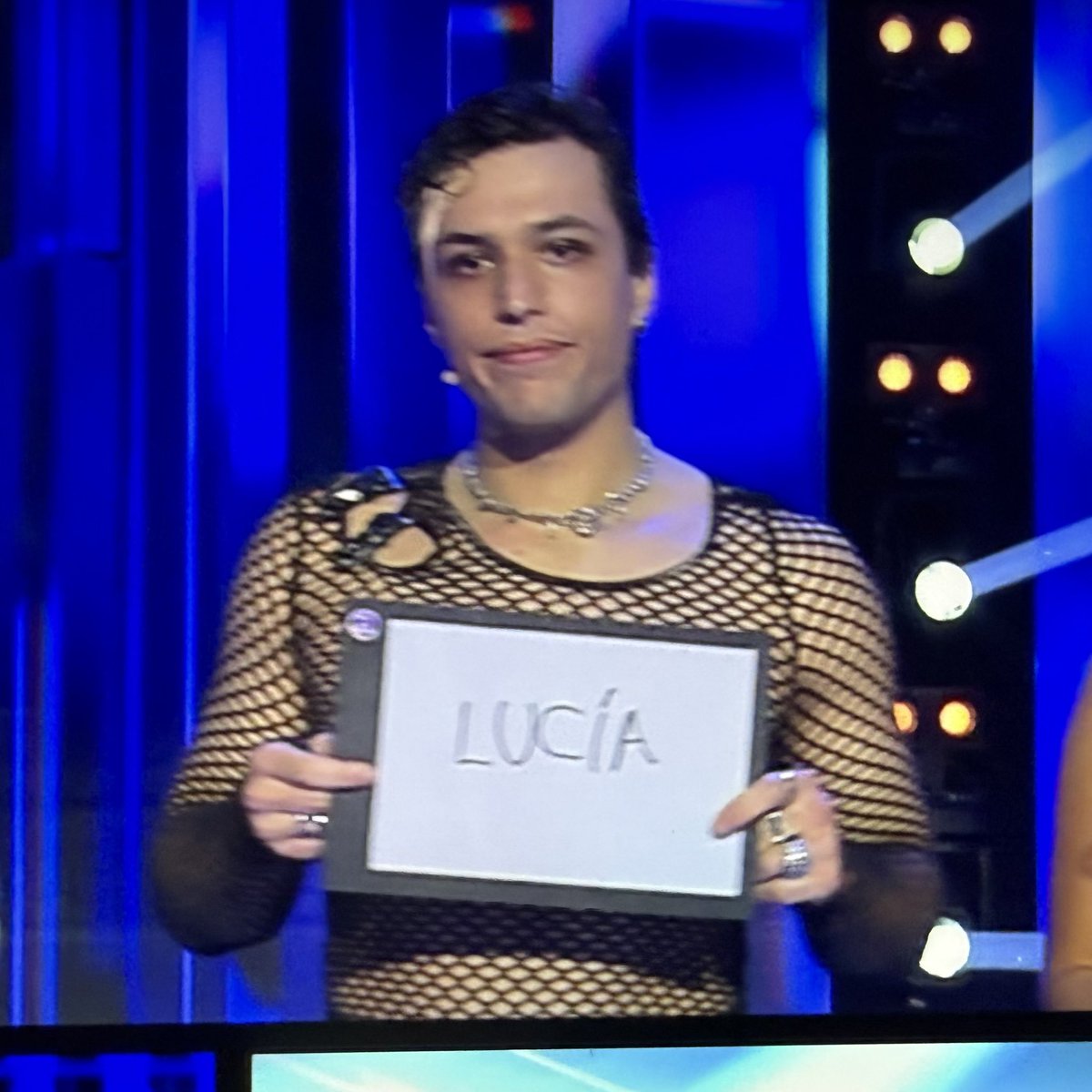 lucas tweet media