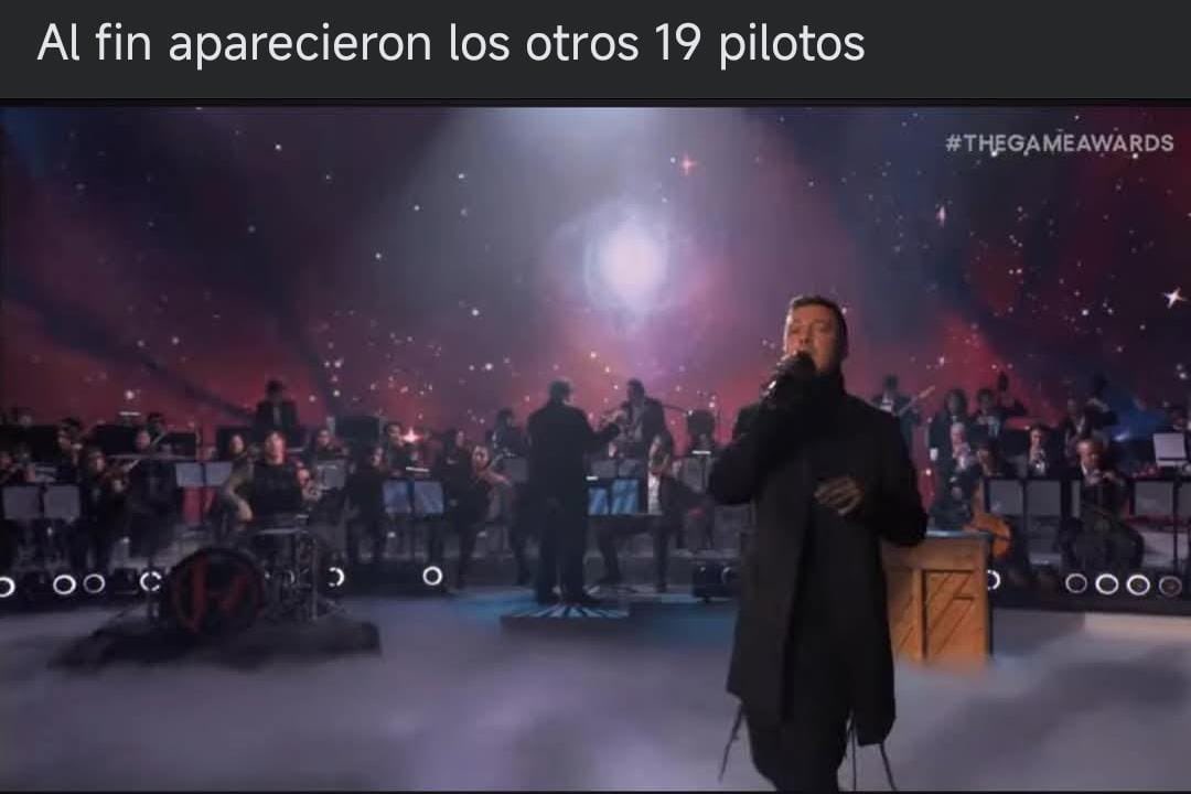1njectable_em0's tweet photo. se cumple un añito de una de las mejores noches de mi vida y la volvería a vivir con vosotros una y mil veces más 💫💫

mis bumbubalus @jamieundome @fallingforpau @Ikelos_dev @twoffuss @lunamistat https://t.co/3L3iqOS9cc