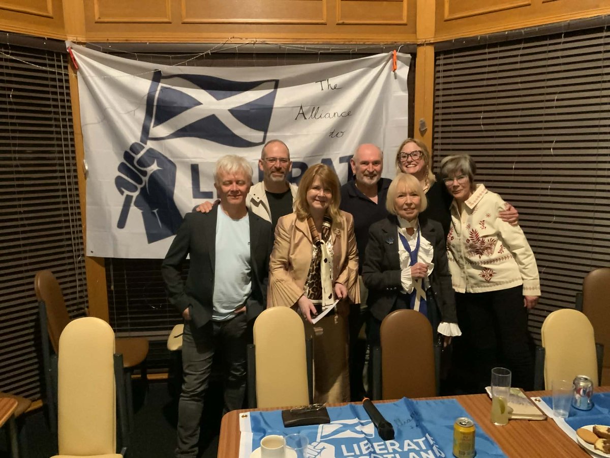 mickbrick54's tweet image. Thank you to @YESPentlands for hosting 7 @LiberateScot candidates tonight. Lively discussions underscoring the polls which show the majority desire independence as an urgent necessity.
#IndependenceNothingLess 
#AllianceToLiberateScotland 💪🏴󠁧󠁢󠁳󠁣󠁴󠁿💪
