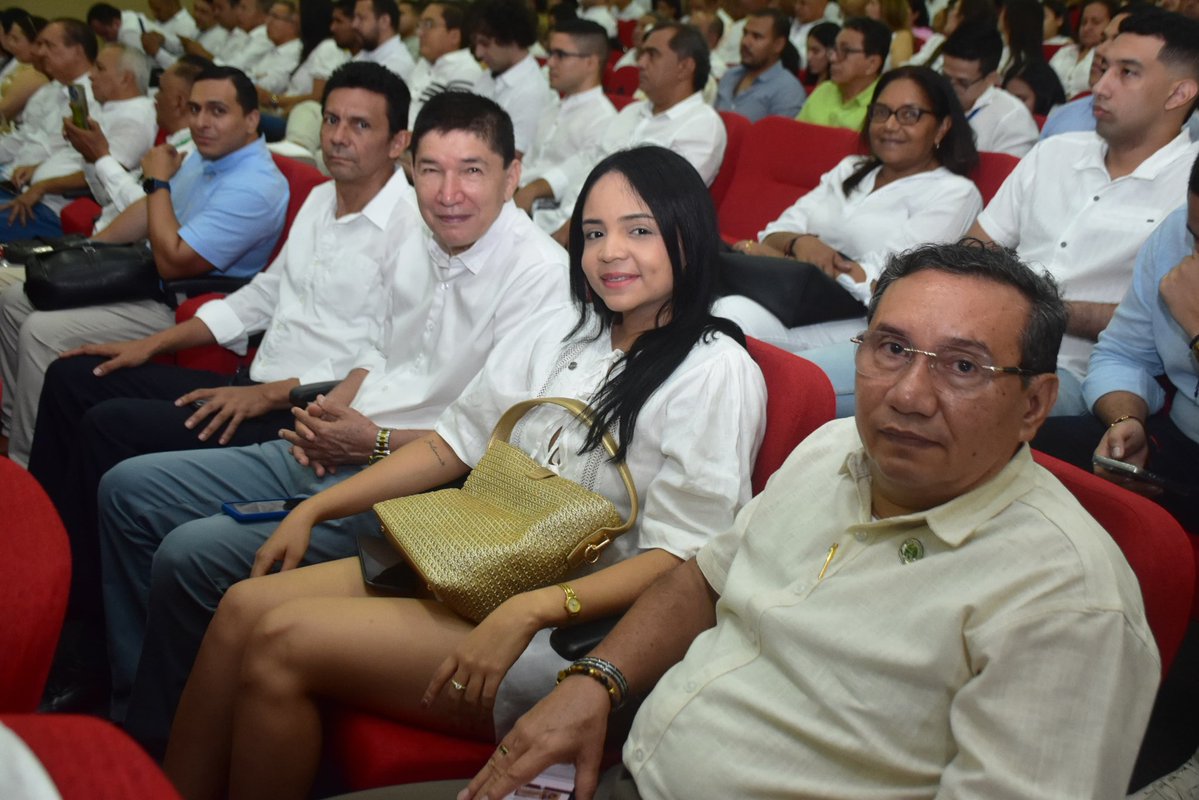 UnipopularCesarOficial tweet media