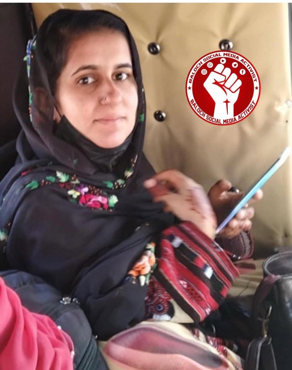 نرسنگ کی بلوچ طالبہ کوئٹہ سے جبری طور پر لاپتہ

سیکیورٹی فورسز کے اہلکاروں نے خدیجہ بنتِ پیرجان نامی بلوچ طالبہ کو کوئٹہ کے بی ایم سی گرلز نرسنگ ہاسٹل سے حراست میں لے کر جبری طور پر لاپتہ کر دیا۔

لواحقین کا ان کی بازیابی کے لیے آواز بلند کرنے کی اپیل ۔

#SaveBalochWomen