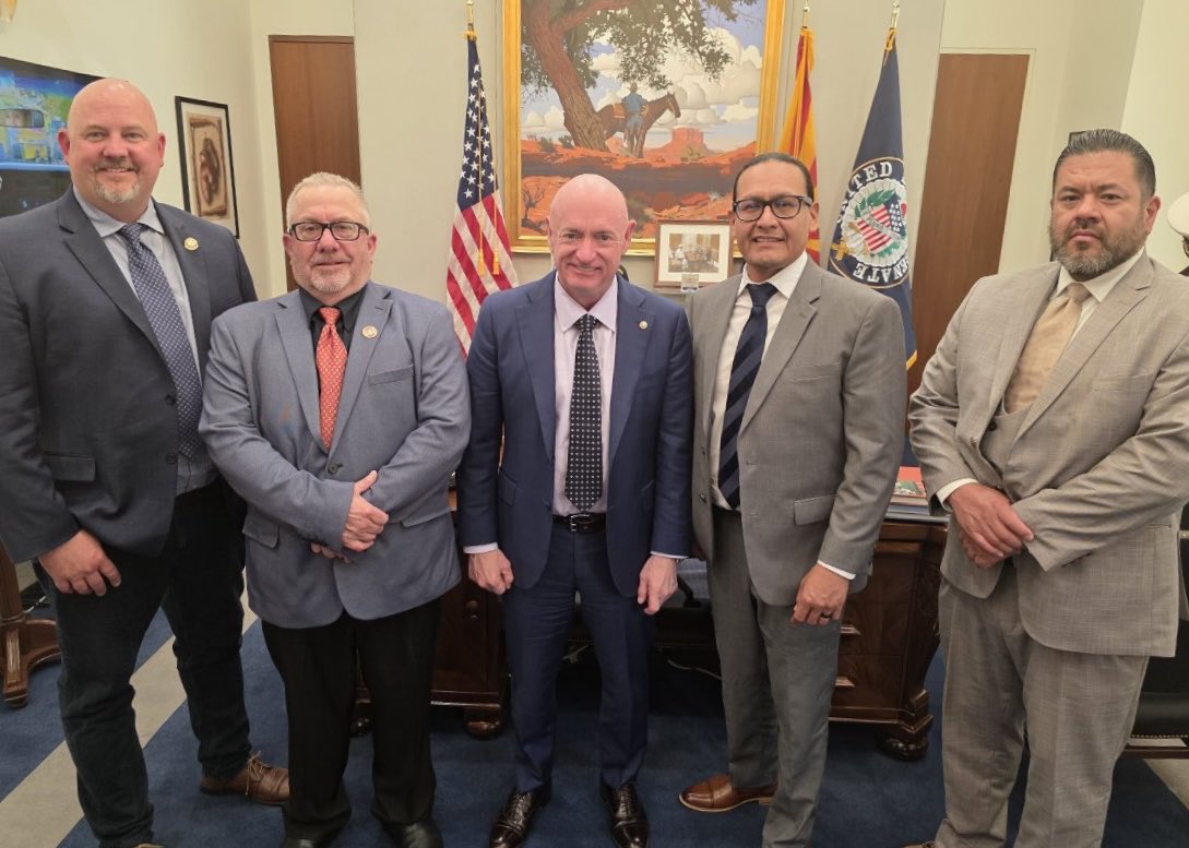 Ironworkers75's tweet photo. Business Manager Jason Sangster visited Capitol Hill during the NABTU Conference to speak to our elected officials about the importance of completing projects using a PLA and paying a prevailing wage https://t.co/qtSIAKfSrh