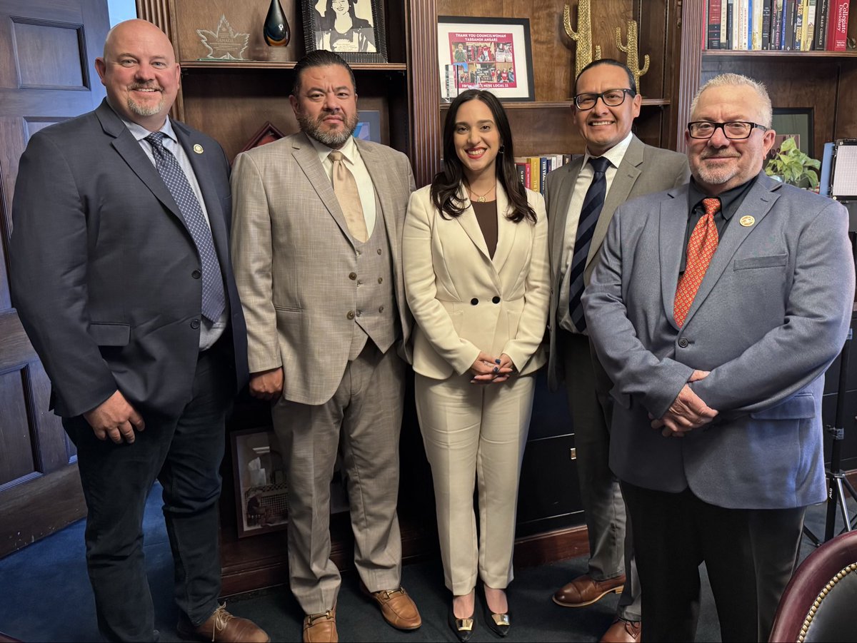Ironworkers75's tweet photo. Business Manager Jason Sangster visited Capitol Hill during the NABTU Conference to speak to our elected officials about the importance of completing projects using a PLA and paying a prevailing wage https://t.co/qtSIAKfSrh
