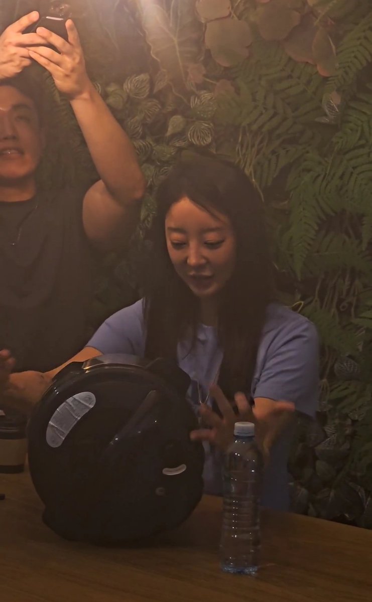 Kill X | VIU A HYELIN tweet media