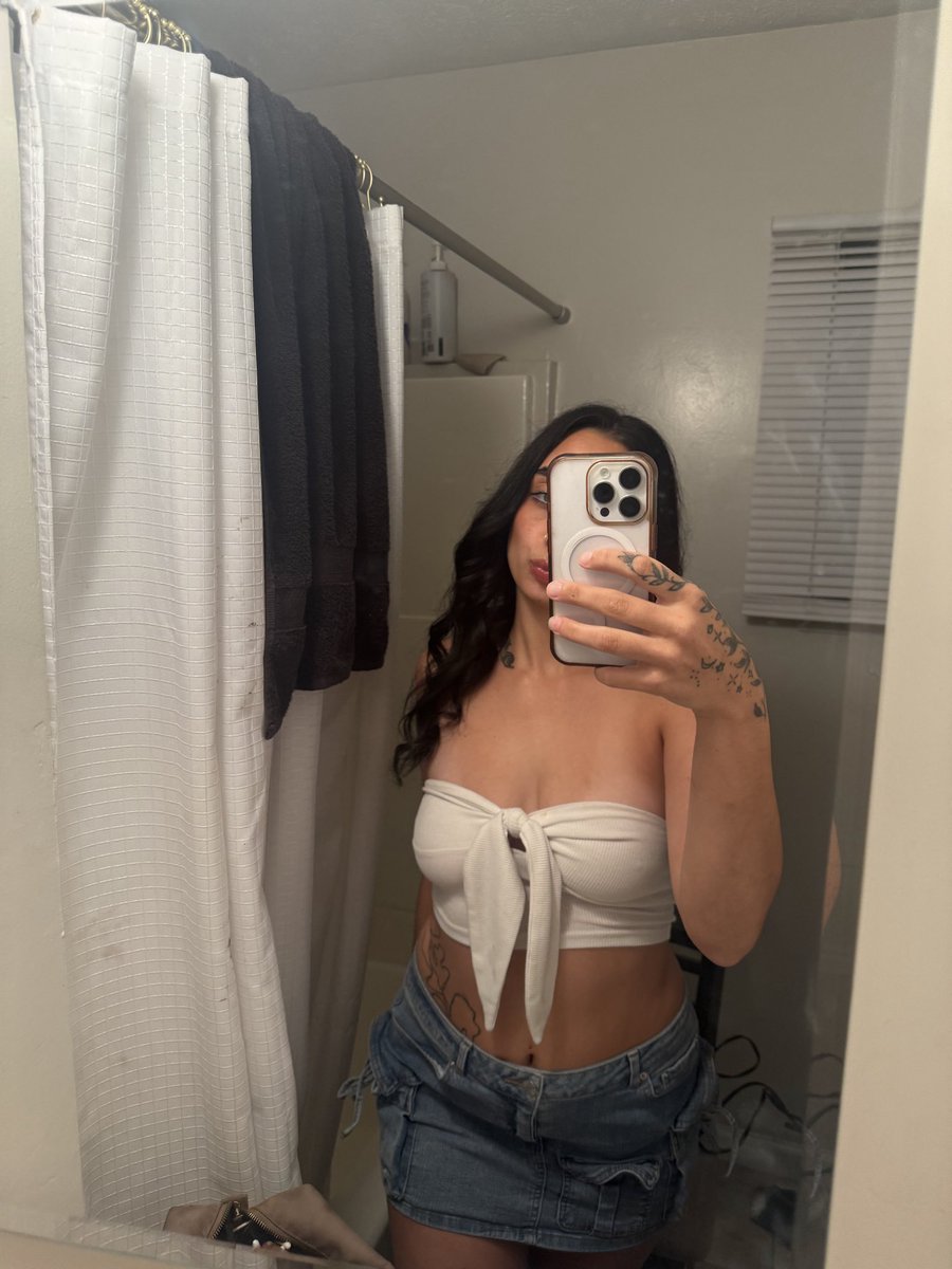 goddessdi tweet media