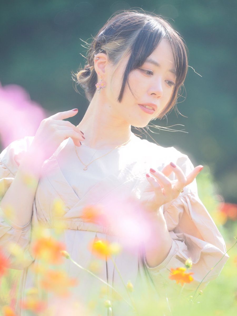 damefkin's tweet image. SoLaちゃんでこんにちは

#SoLa 
@Sola_144 
#ポートレート
#Portrait 
---
ステップアップポートレートWS
「初夏のお花でポートレートを撮ろう！」

2026/5/5(火)
①10:30-12:00(残6)
②13:30-15:00(残6)
③プレミアムレッスン(残1)

passmarket.yahoo.co.jp/event/show/det…