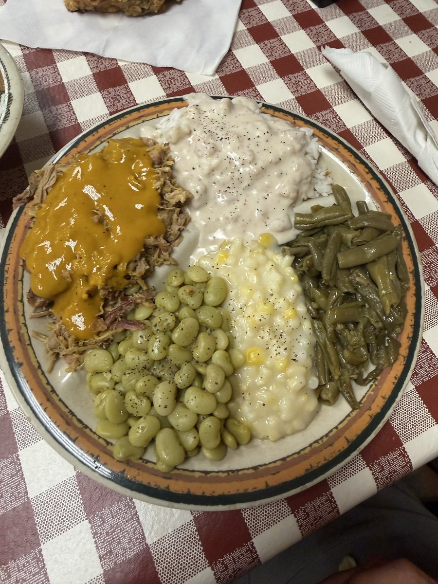 BigLeroy_'s tweet photo. Shealy’s BBQ
📍Batesburg-Leesville, SC https://t.co/OobXNhAi9k