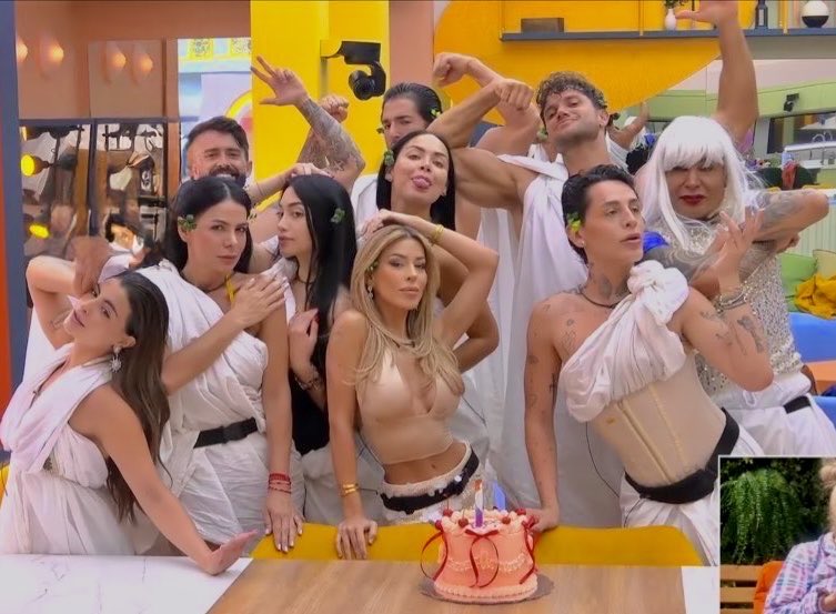 𝐂𝐋𝐀𝐔 𝐌𝐄𝐍𝐃𝐄𝐙 ❤️‍🔥 tweet media