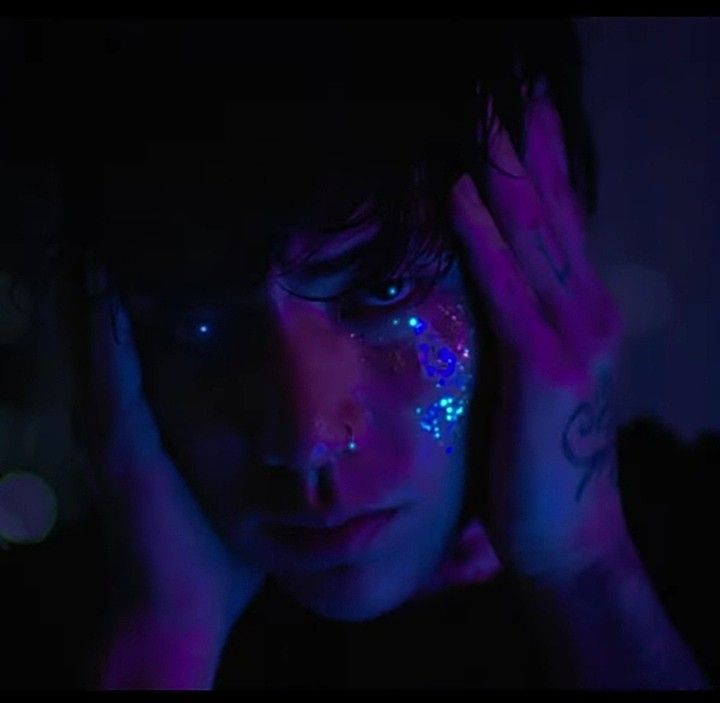 Desire_met_DPR's tweet photo. #violetcrazy https://t.co/j9OVcTYhKH