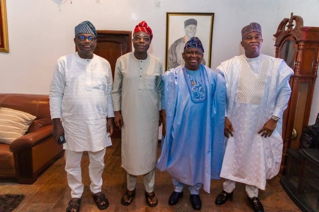 Senator Solomon Olamilekan Adeola YAYI. CON, FCA tweet media
