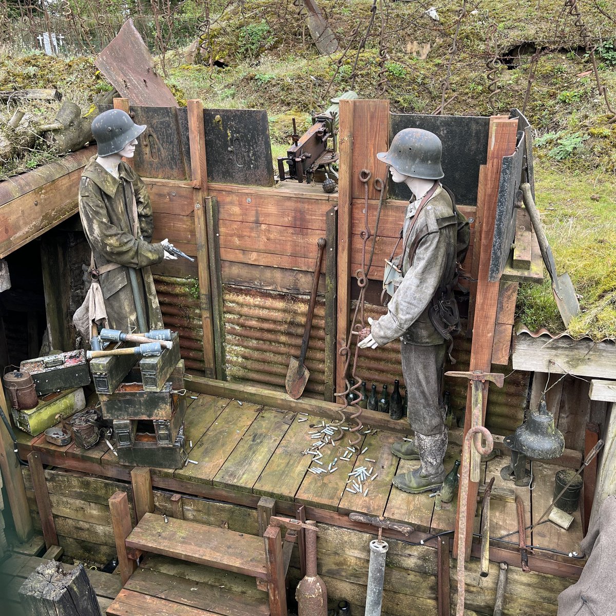 Le Tommy, Café Souvenir à #Pozières dans la #Somme . #WW1 #musée #GrandeGuerre